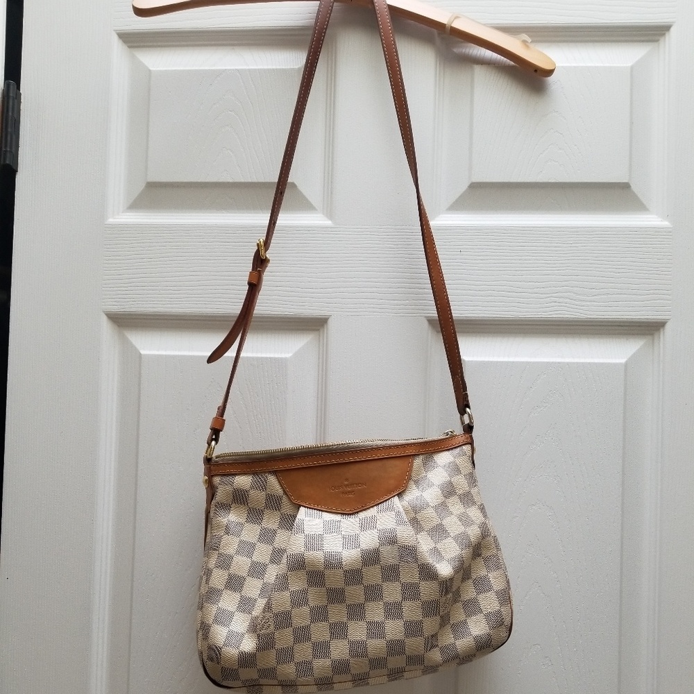 Louis Vuitton Siracusa Damier Azur MM
